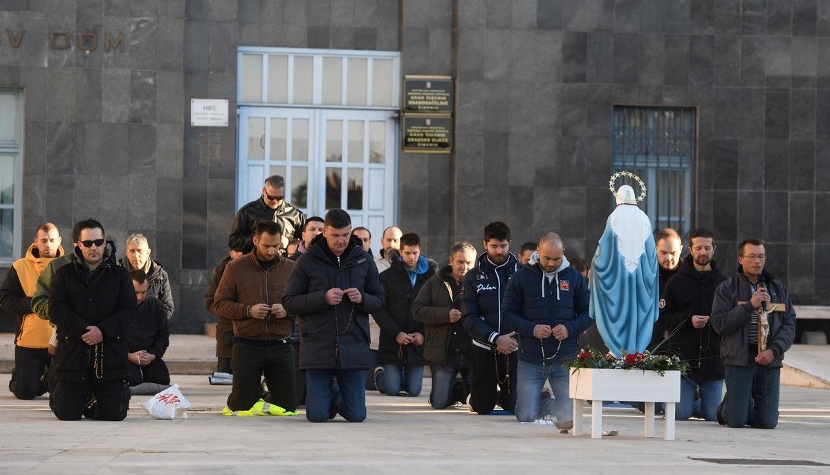 Šibenske udruge: Zabranjen nam je prosvjed protiv klečavaca