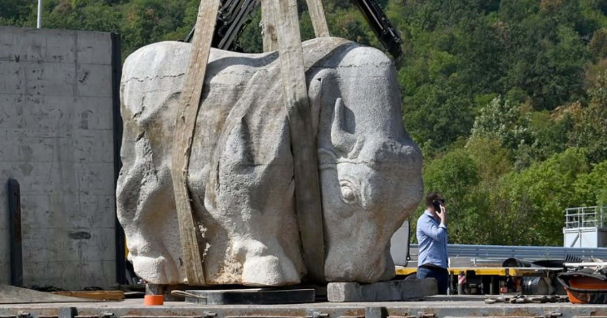Kod tunela Učka postavljena skulptura boškarina teška sedam tona
