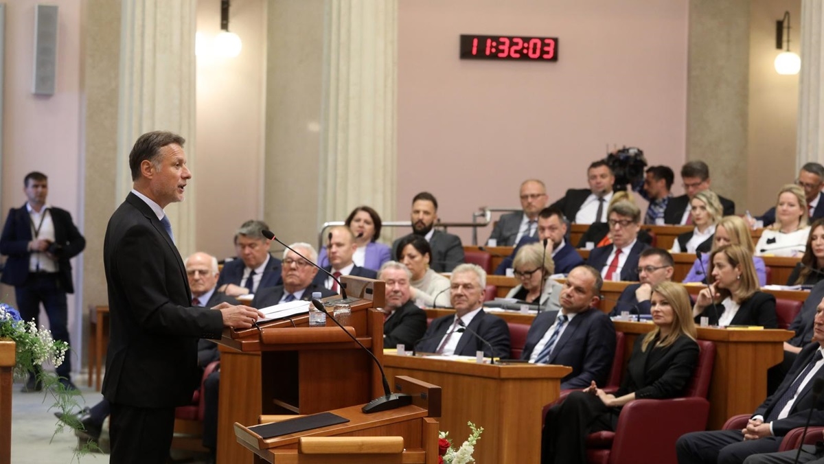 Gotova sjednica novog sabora. Zekanovića kritizirali zbog "metka u čelo za Grbina"