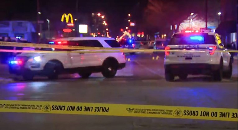 Napad na području Chicaga: Nasumce upucao sedmero, ubio troje, više njih kritično