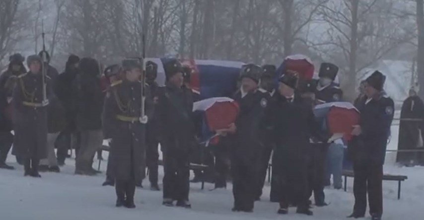 Pokopani posmrtni ostaci vojnika poginulih u Napoleonovom napadu na Rusiju