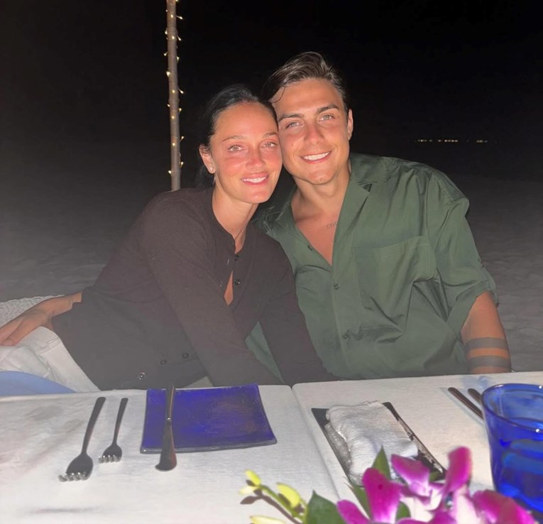 Paulo Dybala (32) i Oriana Sabatini (29) dobili prvo dijete