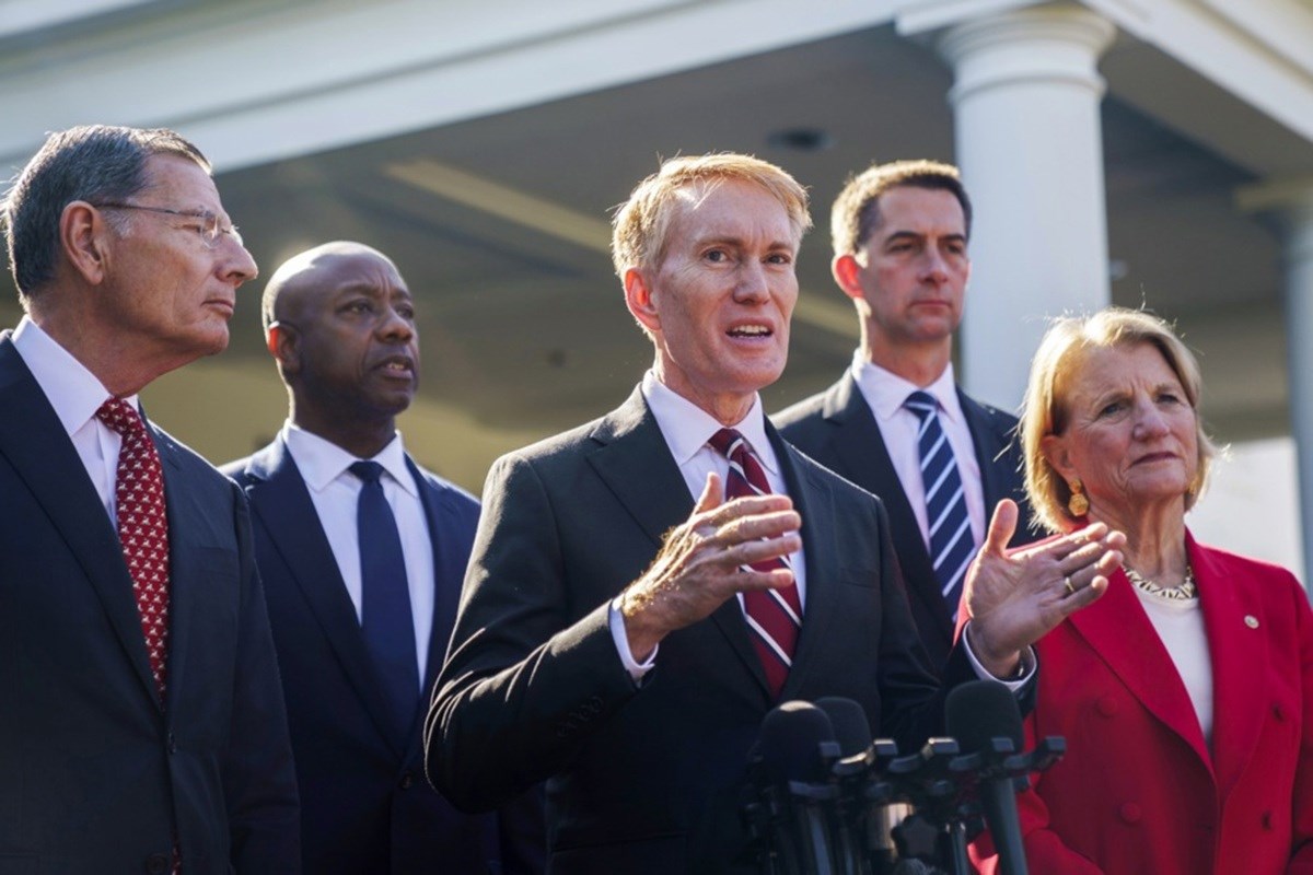 Nazire se raskol među republikancima. Usprotivit će se Trumpu?