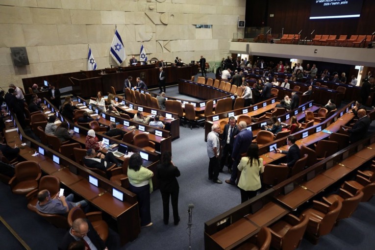 Izraelski parlament izglasao zakon o poreznim povlasticama za ilegalne naseljenike