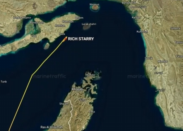 SAD potjerao kineski tanker iz Hormuza. "Ovo nije viđeno od Kubanske krize"