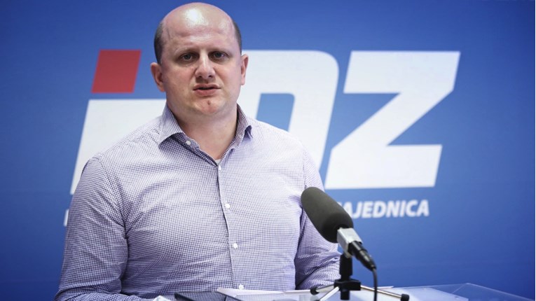 HDZ-ov Ćelić tvrdi da je epidemija u Hrvatskoj pod kontrolom