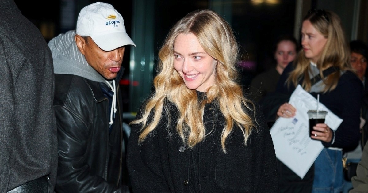 Amanda Seyfried se ne odvaja od ove torbe već više od deset godina