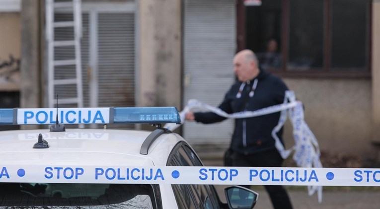 Naoružani razbojnici teško ozlijedili čovjeka u zagrebačkoj Dubravi i ukrali mu BMW