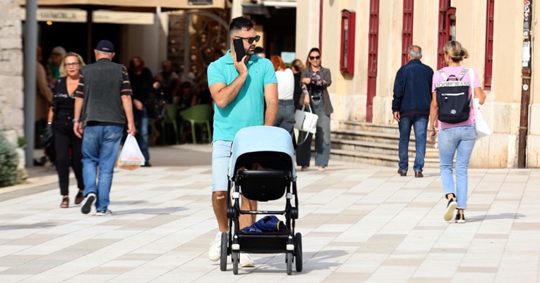 Ovo ime znači zvijezda, a u Hrvatskoj je jedno od 50 najpopularnijih