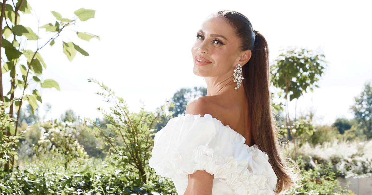 Mila Horvat zaintrigirala javnost fotkama u vjenčanici, otkriveno o čemu se radi