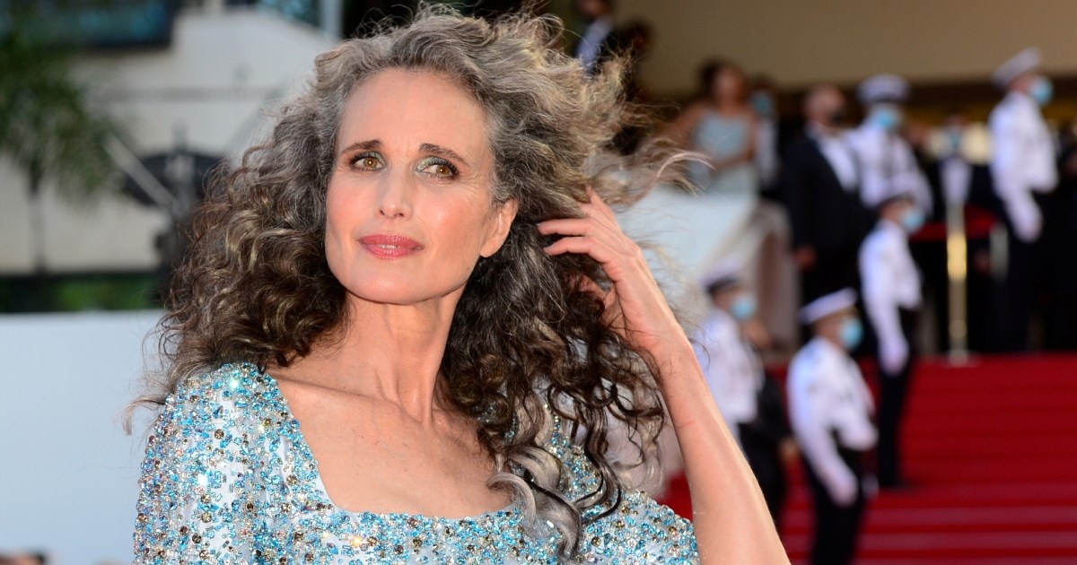 Tajna guste kose Andie MacDowell (67) je serum od 7 eura