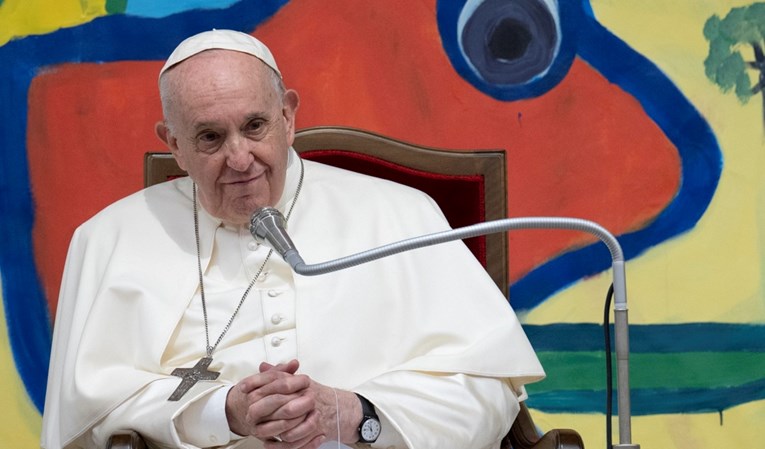 Papa pozvao na solidarnost sa žrtvama AIDS-a