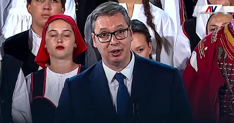 Vučić objavio video i poručio: "Nećemo se više stidjeti zločina protiv našeg naroda"