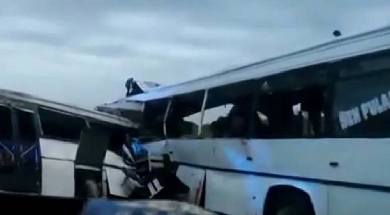 U sudaru dva autobusa u Senegalu poginulo najmanje 40 ljudi