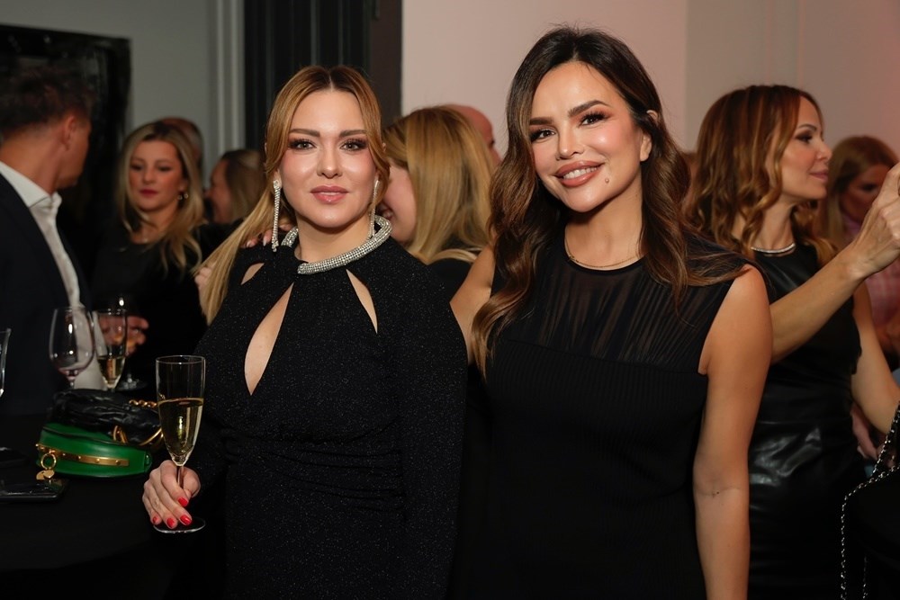 Severina sinoć slavila s krsnom kumom svog sina Aleksandra: "Ponosni smo"