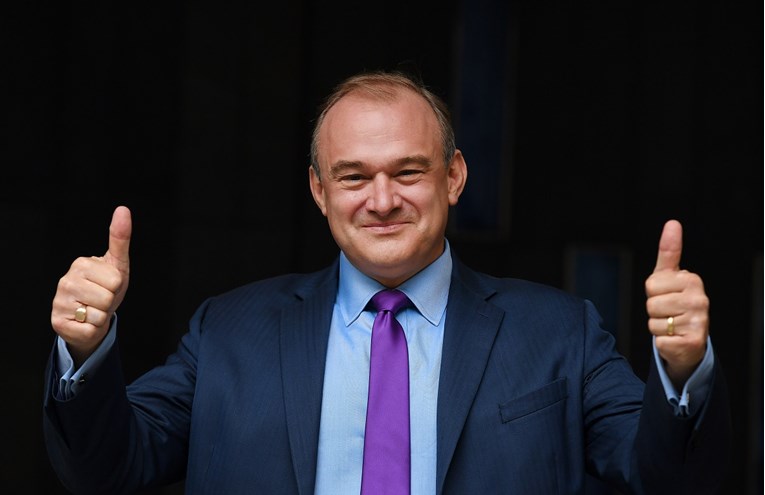 Ed Davey novi čelnik britanskih Liberalnih demokrata