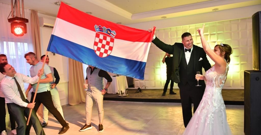 Američki nogometaš porijeklom iz Hrvatske vjenčao se s lijepom Kristinom u Zadru
