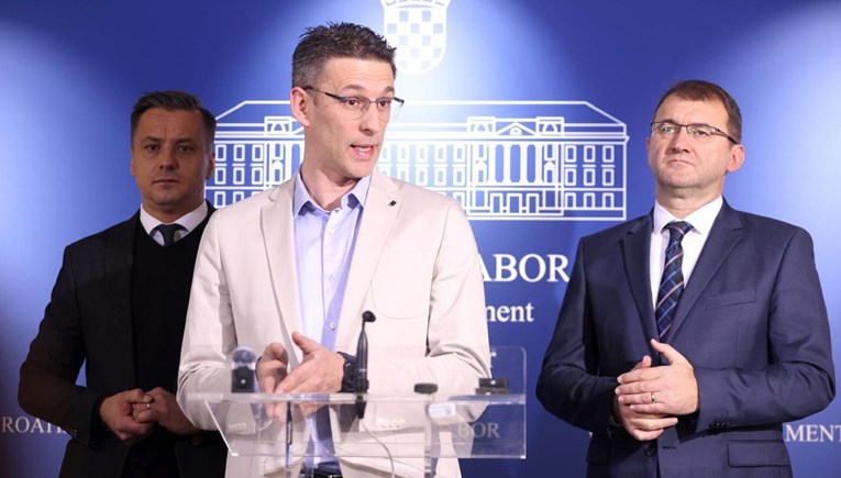 HDZ oporbi: Zašto vas plaši da treća generacija naših iseljenika naslijedi zemljišta?