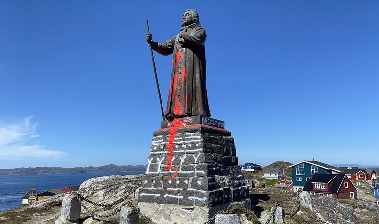 Građani Grenlanda glasaju o uklanjanju kipa danskom misionaru, simbolu kolonijalizma