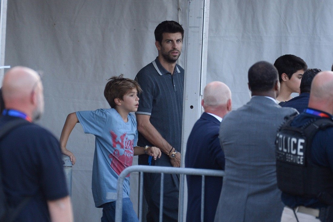 Piqué na tribinama s djecom pratio finale SP-a (i Shakirin nastup)