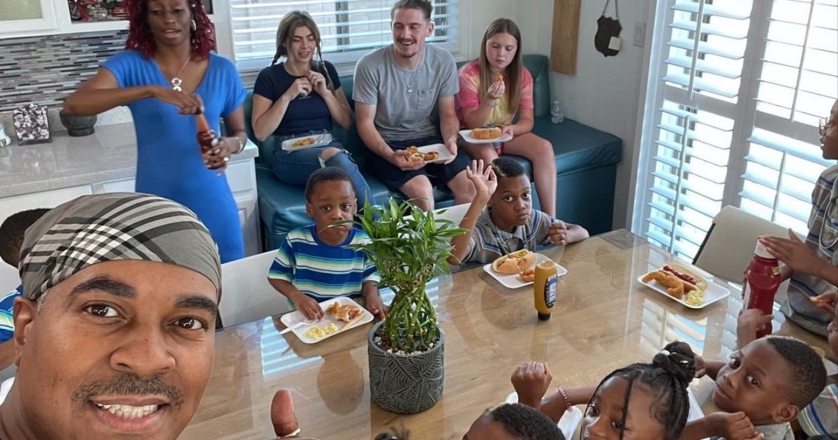 Roditelji doznali da bi uskoro mogli dobiti 15. dijete, svekrva ih popljuvala