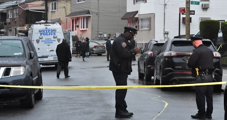Čovjek (39) u New Yorku nožem ubio članove obitelji, među njima i djeca