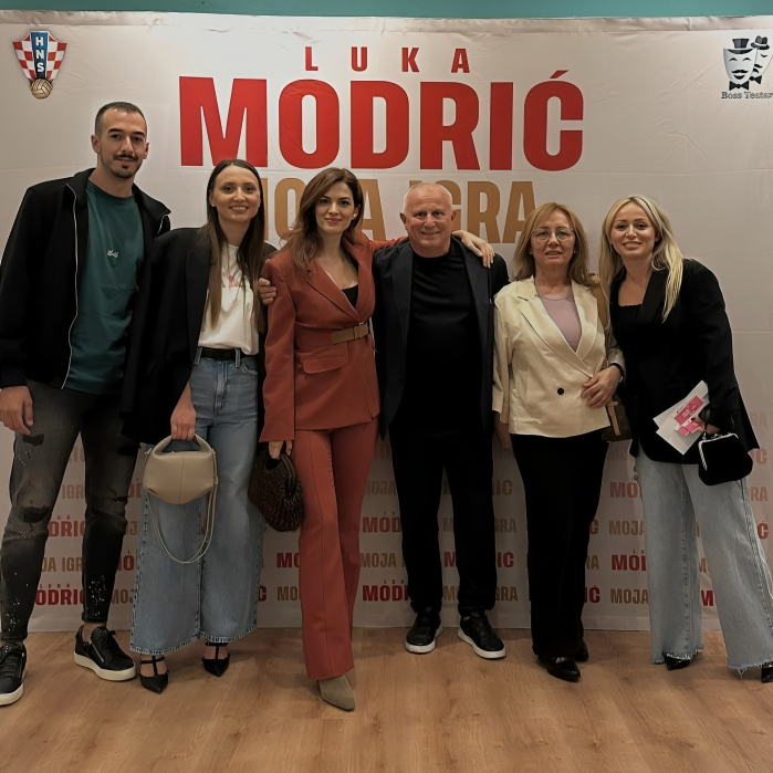 Roditelji i sestre Luke Modrića snimljeni u rijetkom izlasku