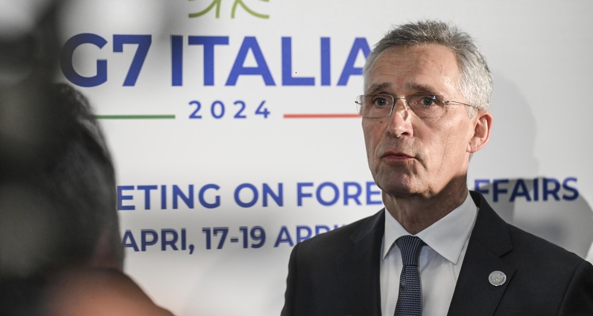 Stoltenberg: NATO radi na dodatnoj protuzračnoj obrani za Ukrajinu