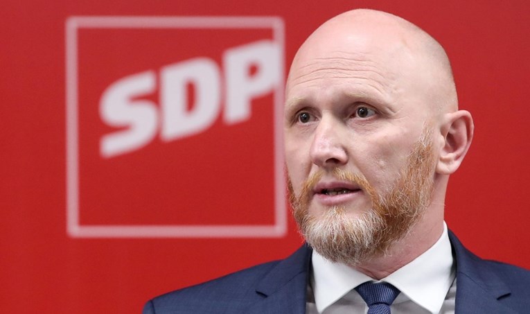 Renato Petek ušao u SDP. Maras: Njega su primili, a ja moram čekati. Kako je to jadno