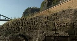 VIDEO Zbog suše u Češkoj otkriven drevni kamen s porukom: "Ako me vidiš, plači"