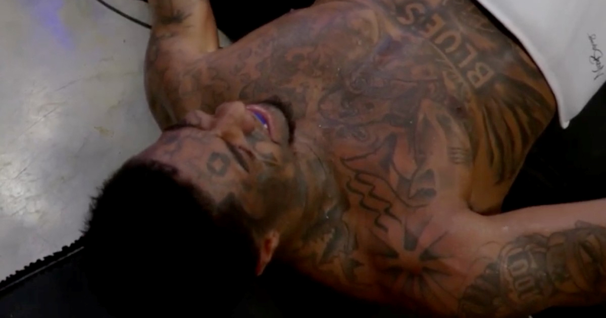 VIDEO Reper se vratio boksu pa doživio ponižavajući poraz. Izletio je iz ringa