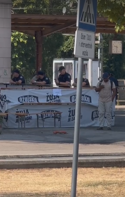 VIDEO Prazan kolodvor u Zagrebu, za šankom samo policajci