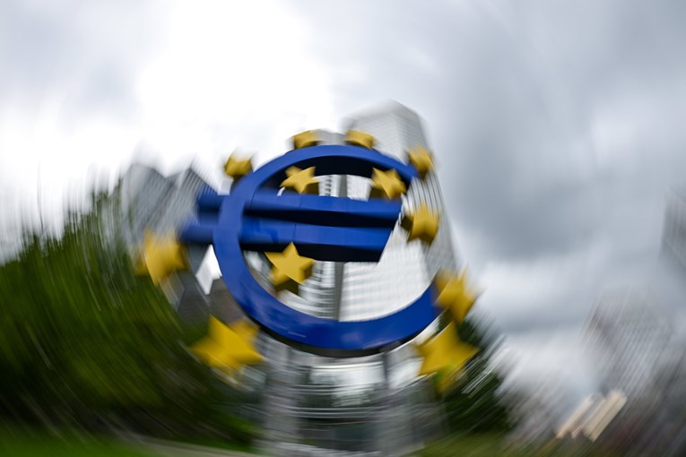 Kreditiranje kompanija u eurozoni blago usporilo