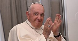 Papa Franjo: Zakoni koji kriminaliziraju LGBT ljude su grijeh i nepravda