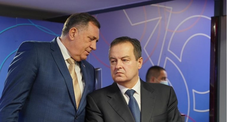 Dačić i Vulin nenajavljeno otputovali u Moskvu, s Dodikom sudjelovali na konferenciji