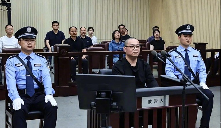 Kina pogubila menadžera zbog primanja mita