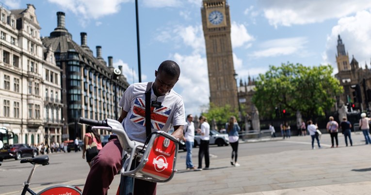 Rast cijena u Britaniji u travnju veći od očekivanog
