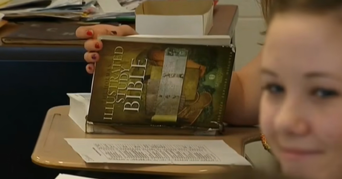 Teksas uvodi Bibliju kao obveznu lektiru u javne škole, izbila svađa