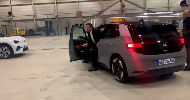 VIDEO Elon Musk testirao električni Volkswagen