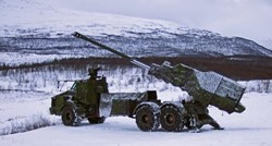 Švedska šalje Ukrajini borbena oklopna vozila i artiljerijski sustav Archer