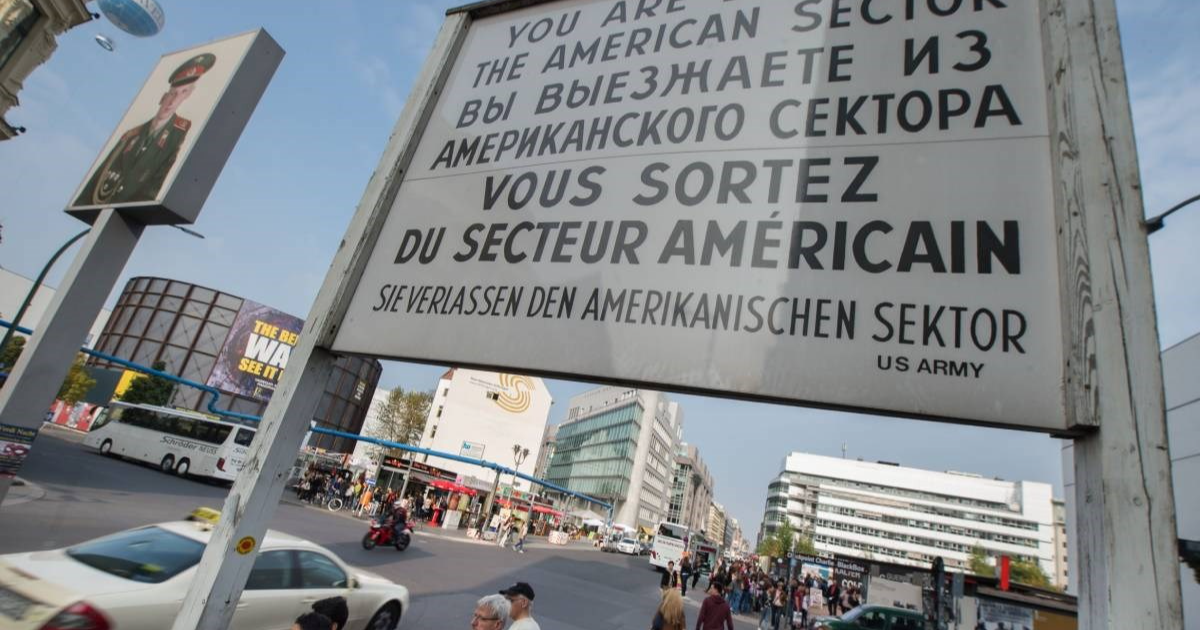 Časnik Stasija osuđen na 10 godina zbog ubojstva kod Berlinskog zida