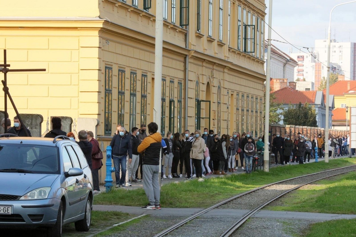 U Osijeku 171 nova zaraza koronavirusom