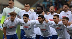 Igrači Hajduka na slikanje prije utakmice izašli u majicama posvećenima suigraču