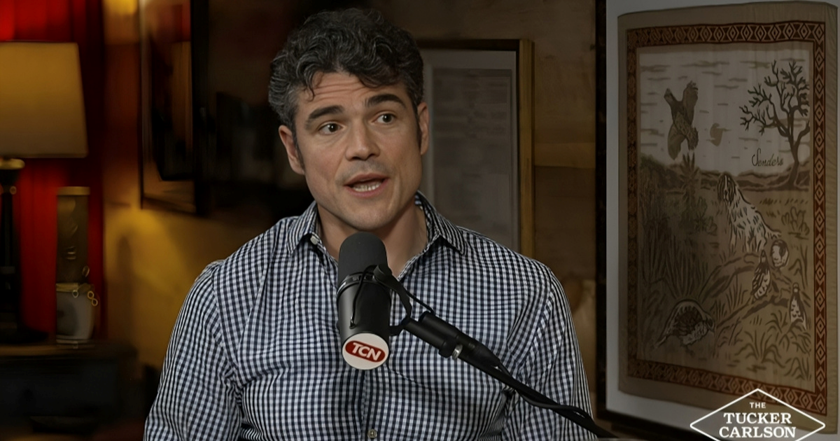 Trumpov čovjek koji je dao ostavku zbog Irana dao intervju Tuckeru Carlsonu