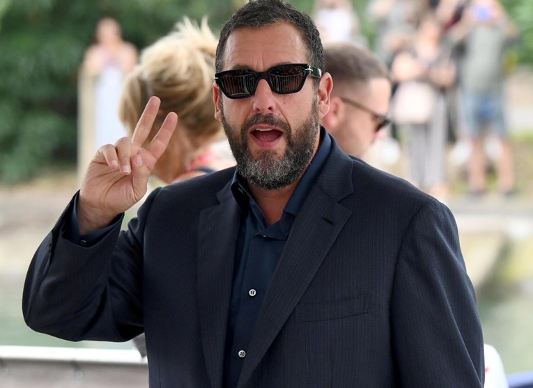 Adam Sandler otkrio što najviše mrzi raditi pred kamerama: "Iznevjerit ću sve"