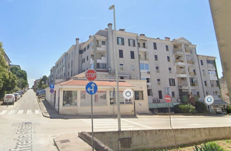 Usred dana upali u stan u Puli pa prebili ženu i muškarca