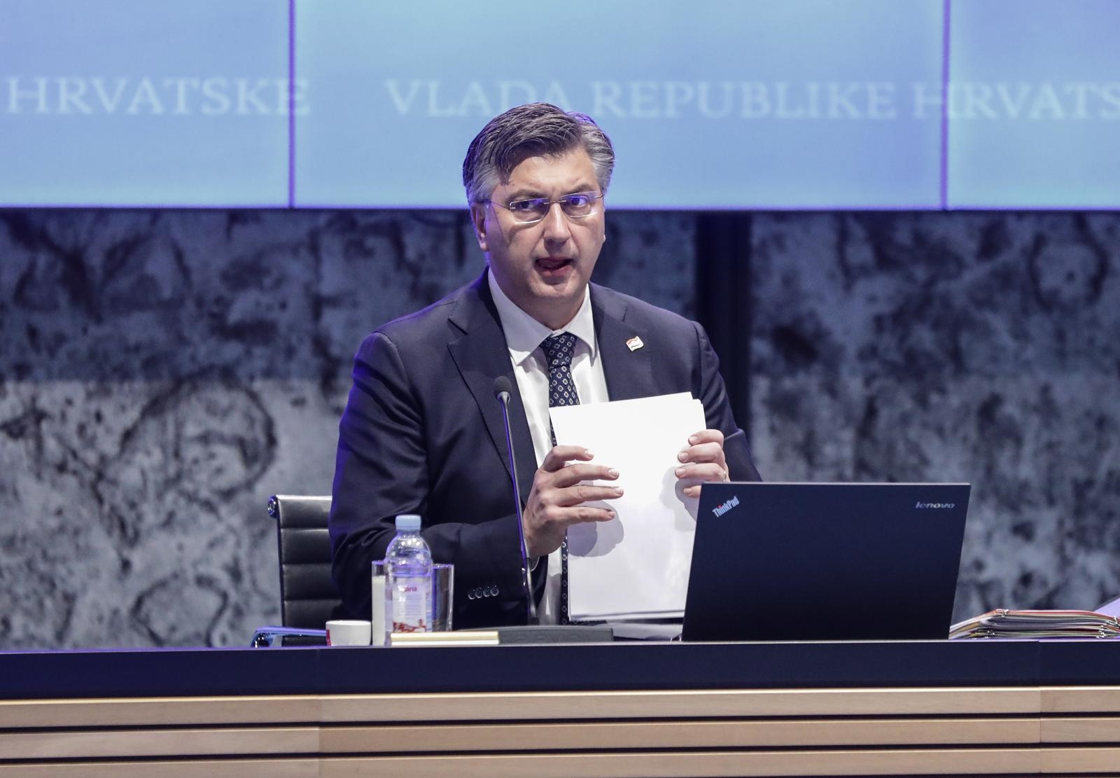 Plenković: Nedjelja mora biti dan za obitelj, nukleus hrvatskog društva