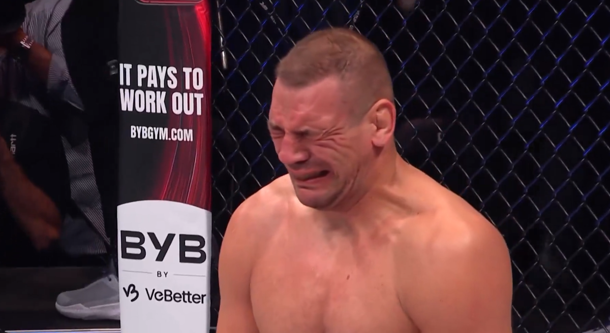 Pogledajte kako je Delija nokautirao protivnika u UFC debiju