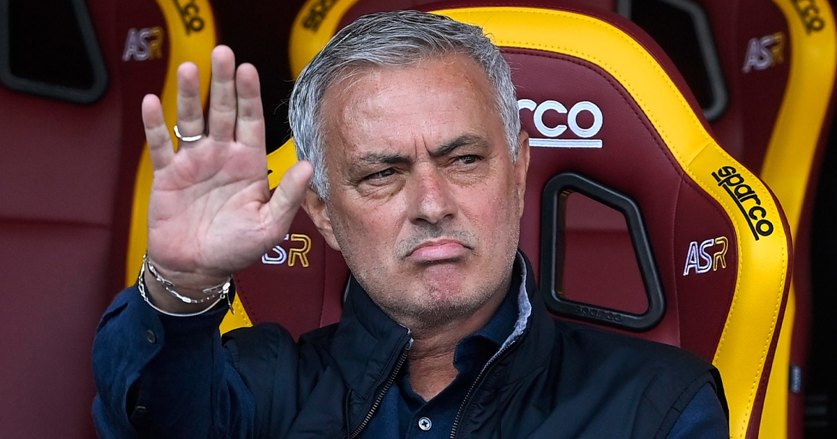 Mourinho će derbi Intera i Rome gledati u autobusu