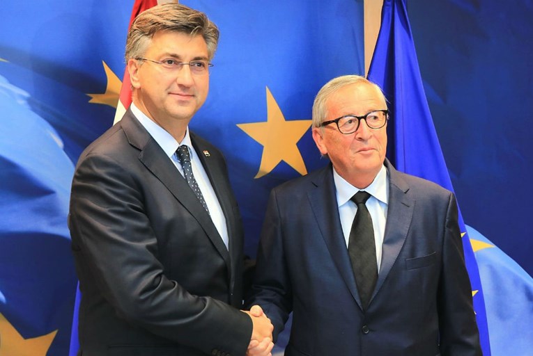 Juncker: Hrvatska treba postati punopravna članica Schengena